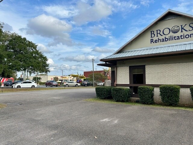 More Photos Of 45390 Green Ave, Callahan Office For Sale