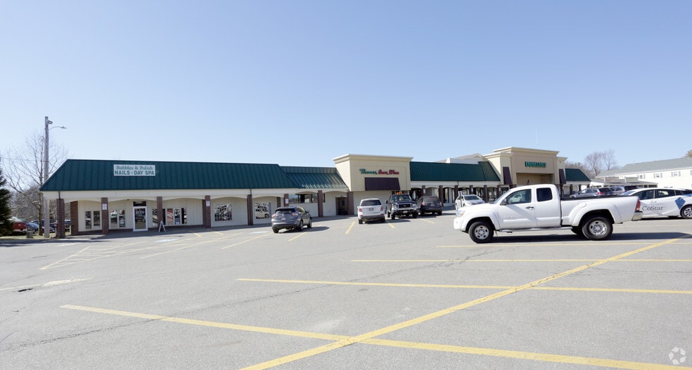More Photos Of 224-240 Great Rd, Littleton General Retail For Sale
