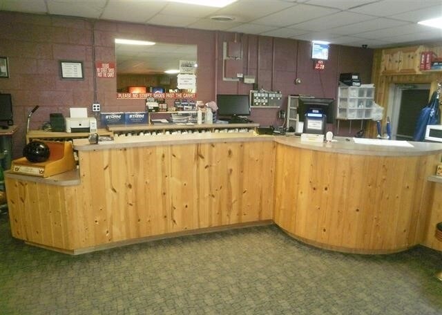 More Photos Of 1939 5th Ave E, Hibbing Sports And Entertainment For Sale