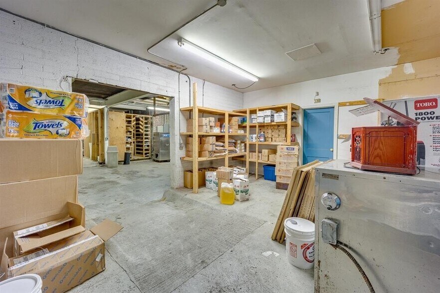 More Photos Of 2014 S Calhoun St, Fort Wayne Manufacturing For Lease