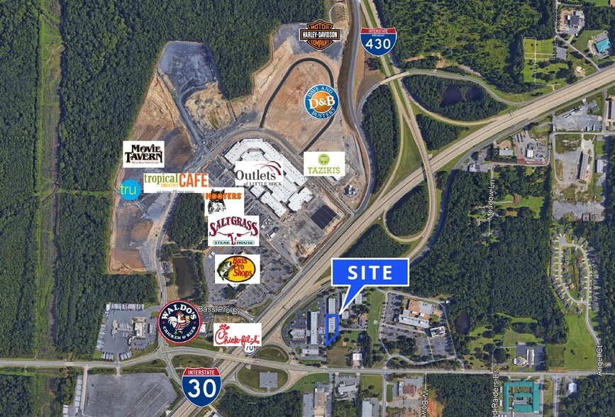 More Photos Of 11701 I-30 Hwy, Little Rock Office For Sale