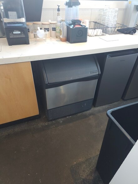 More Photos Of 26 Buck Dr, Ruckersville Office For Lease