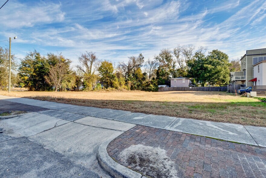 More Photos Of 812 N 4th St, Wilmington Land For Sale