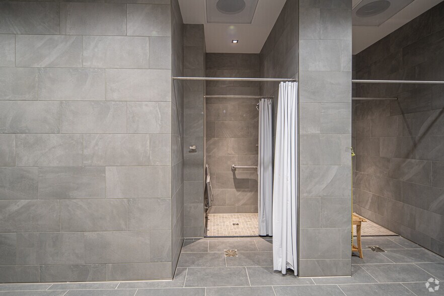 More Photos Of 4400 State Highway 121, Lewisville Office Residential For Lease