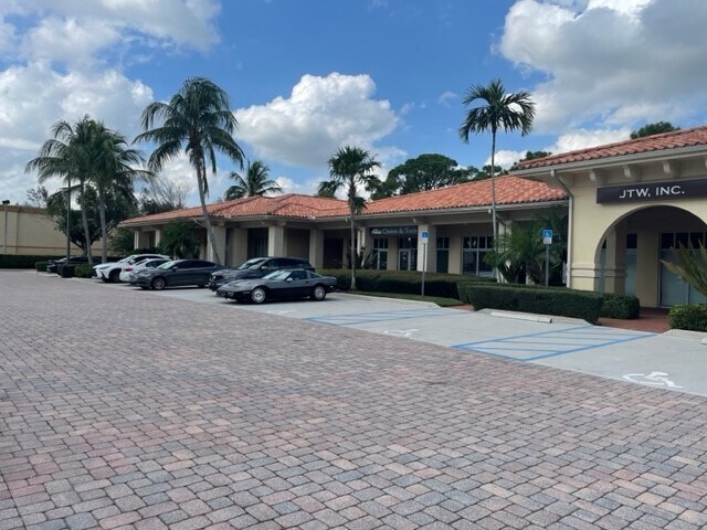 More Photos Of 8409 N Military Trl, Palm Beach Gardens Medical For Lease