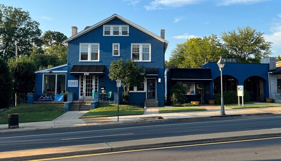 Primary Photo Of 5701 Grove Ave, Richmond Storefront Retail Office For Lease