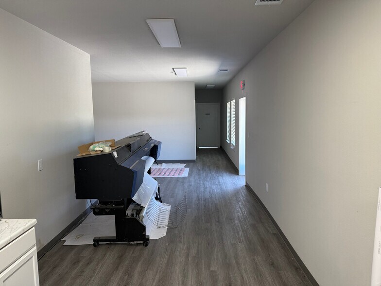 More Photos Of 8946 N FM 1417, Denison Warehouse For Sale