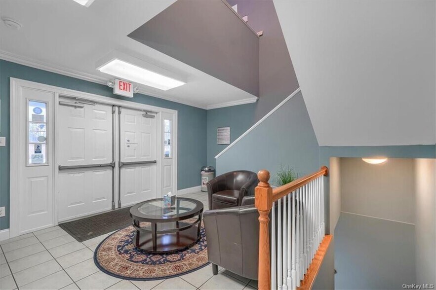 More Photos Of 2679 Route 17M, Goshen Medical For Lease