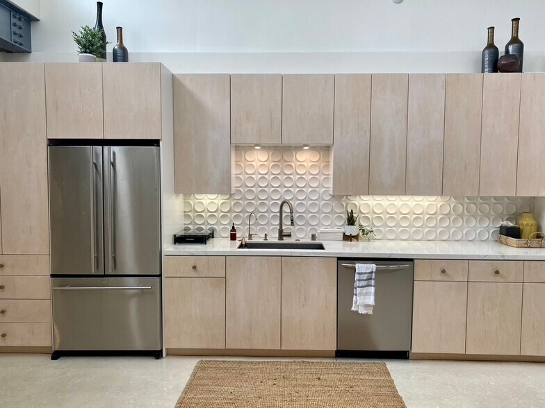 More Photos Of 1538 20th St, Santa Monica Loft Creative Space For Lease