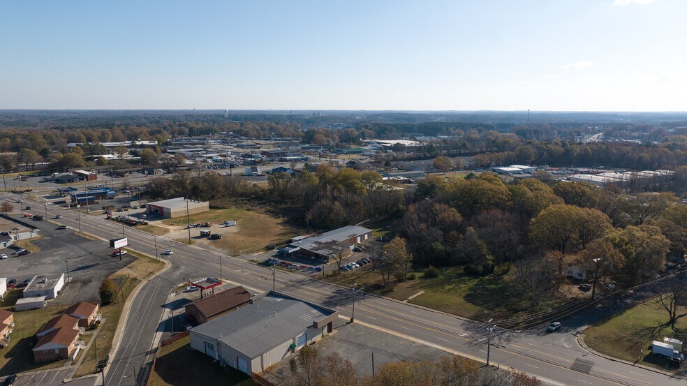 More Photos Of 510 Morgan Mill Rd, Monroe Freestanding For Sale