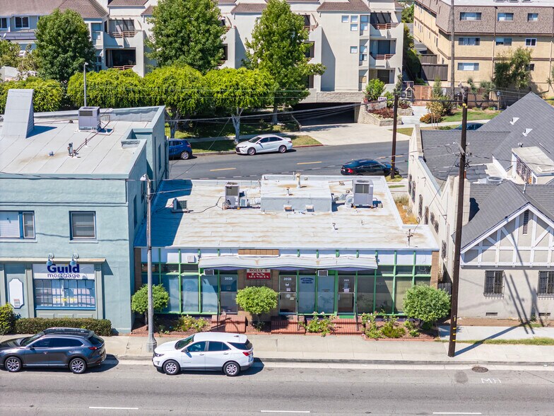 More Photos Of 3915 Long Beach Blvd, Long Beach Office For Sale