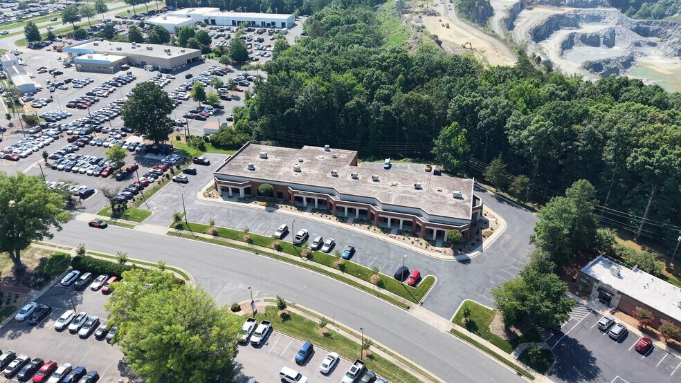 Primary Photo Of 2400 Crownpoint Executive Dr, Charlotte Office For Lease