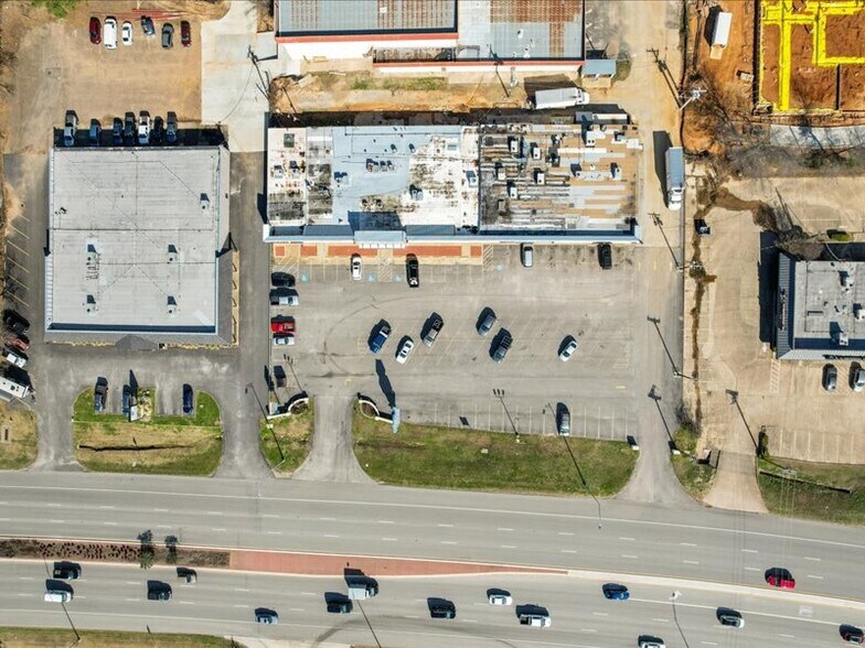 More Photos Of 713 W Southwest Loop 323, Tyler Freestanding For Sale