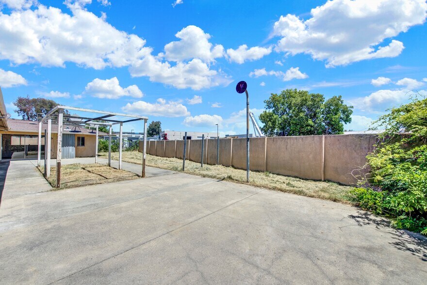More Photos Of 3370 Cotting Ln, Vacaville Land For Sale