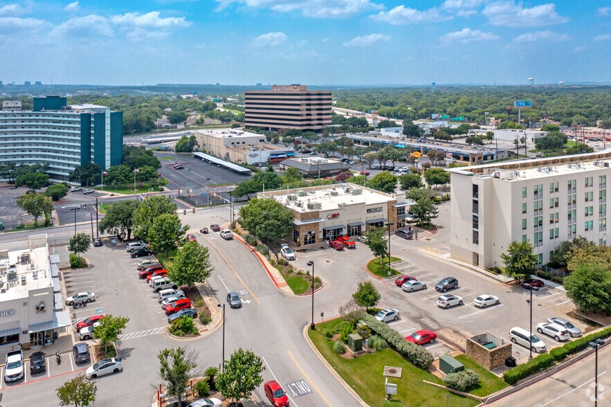 More Photos Of NW Loop 410 @ Blanco Rd, San Antonio Unknown For Lease