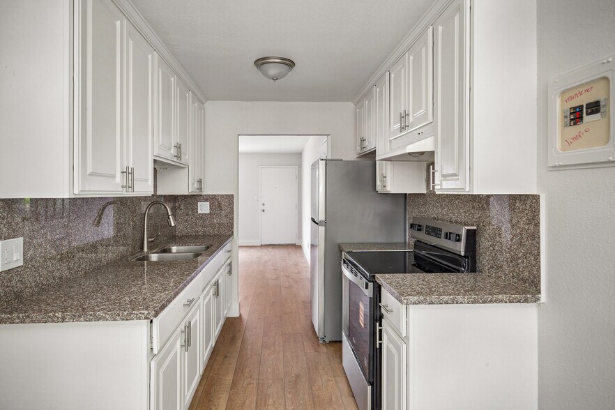 More Photos Of 1179 Mesa Dr, San Jose Apartments For Sale