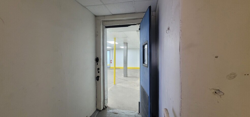 More Photos Of 260 Secaucus Rd, Secaucus Food Processing For Lease