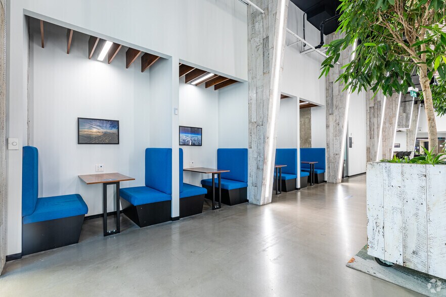 More Photos Of 150 King St W, Toronto Office For Lease