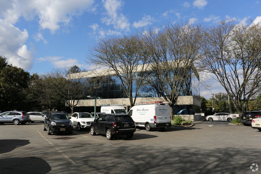 More Photos Of 51 State Route 23, Riverdale Medical For Lease