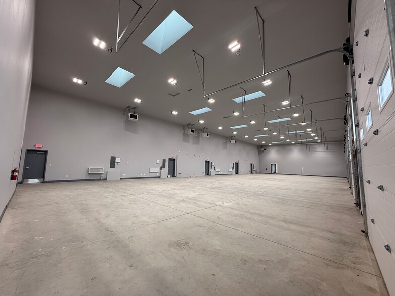 More Photos Of 5010 SE Witch Hazel Rd, Hillsboro Industrial For Lease