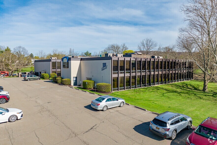 More Photos Of 111 Grant Ave, Endicott Office For Sale