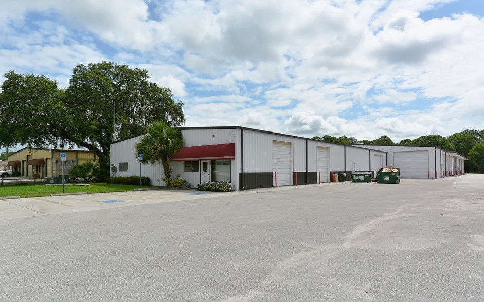 More Photos Of 1985 Cattlemen Rd, Sarasota Warehouse For Sale