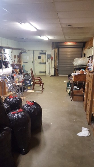 More Photos Of 211-215 High St, Portsmouth Storefront Retail Office For Sale