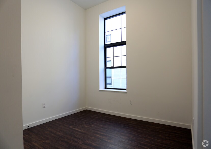 More Photos Of 2 Mill St, Yonkers Apartments For Sale