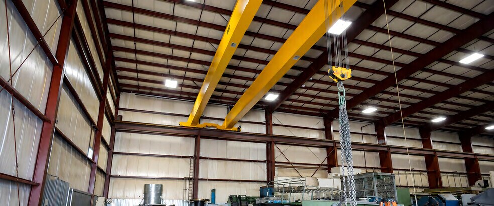 More Photos Of 280 Victoria St W, Dundalk Manufacturing For Sale