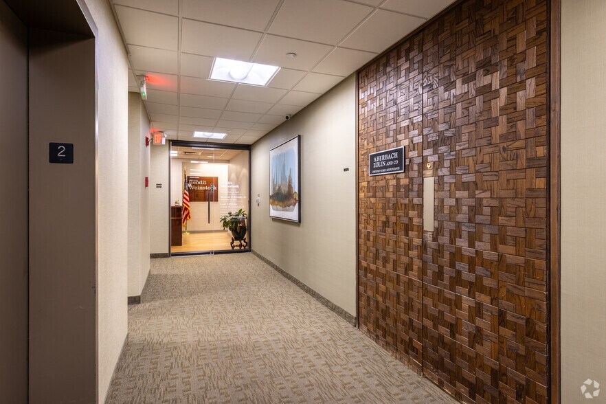 More Photos Of 80 Main St, West Orange Office For Lease