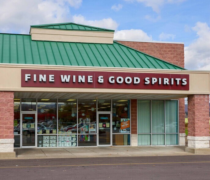 More Photos Of 35-65 Briar Creek Plz, Berwick Unknown For Lease