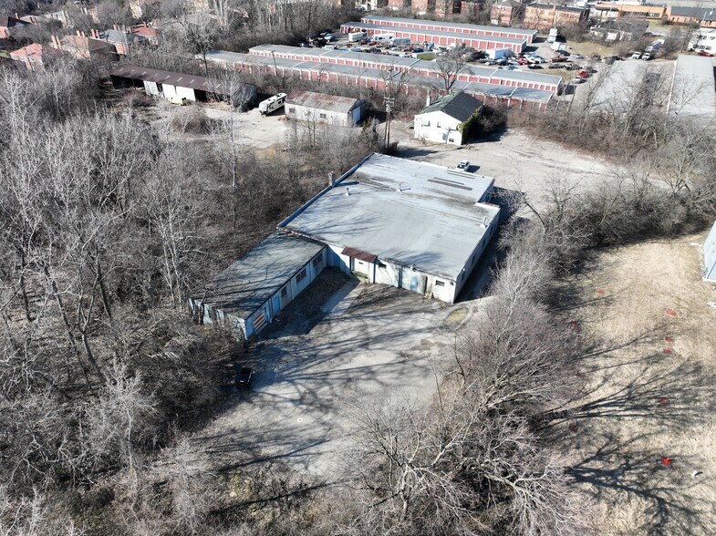 More Photos Of 1953 Losantiville Ave, Cincinnati Warehouse For Sale