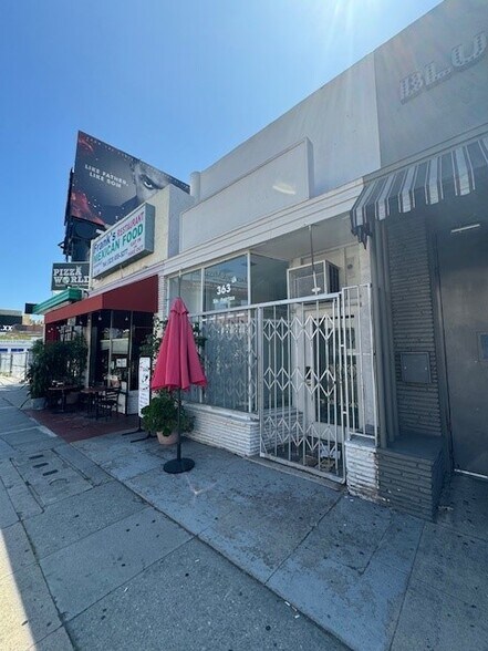 More Photos Of 363 S Fairfax Ave, Los Angeles Storefront Retail Office For Lease