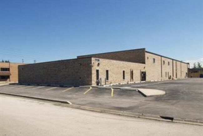 More Photos Of 7725 98th St, Hickory Hills Coworking Space