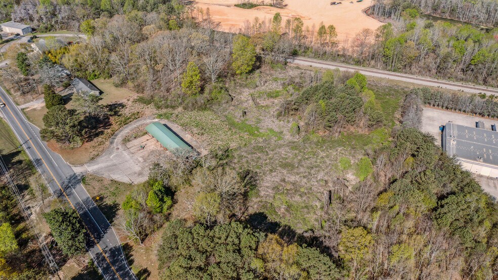 More Photos Of 11560 Veterans Memorial Hwy, Douglasville Land For Sale