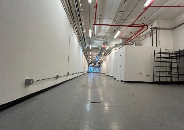 More Photos Of 356 Broadway, New York Apartments For Lease