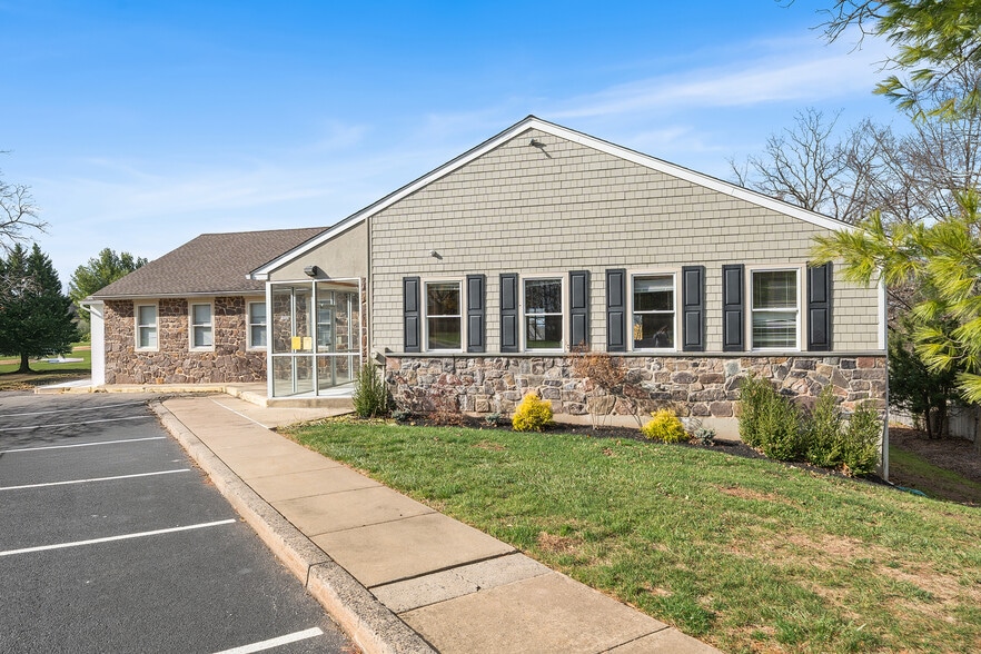 More Photos Of 133 Level Rd, Collegeville Office For Lease