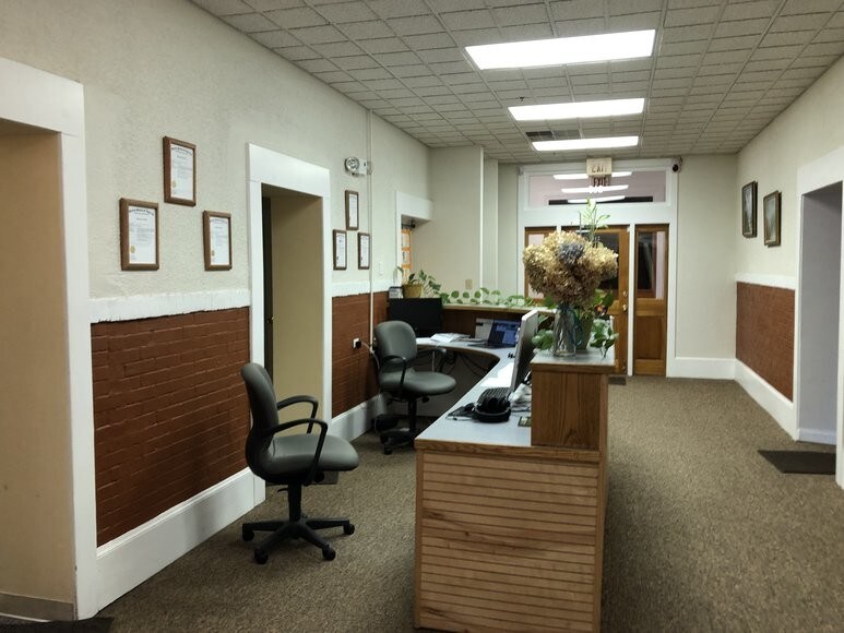 More Photos Of 920 W Washington St, Hagerstown Office For Sale