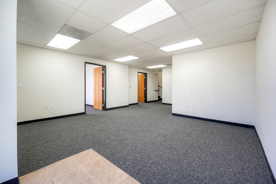 More Photos Of 1195 Linda Vista Dr, San Marcos Industrial For Lease