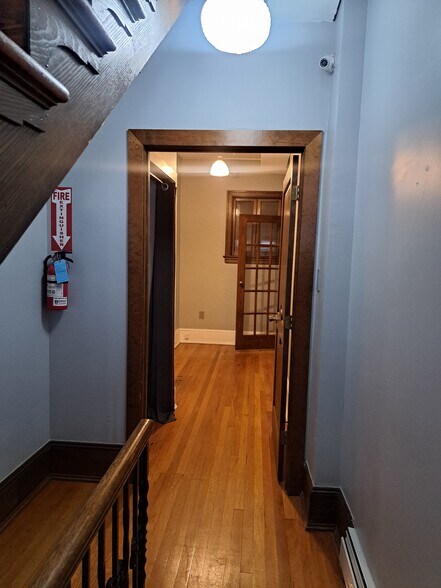 More Photos Of 226 W State St, Trenton Medical For Lease