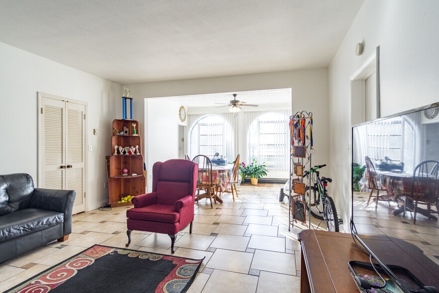 More Photos Of 1854 S Highland Park Dr, Lake Wales Apartments For Sale
