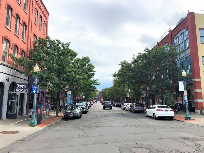 More Photos Of 231 Walton St, Syracuse Office Residential For Sale