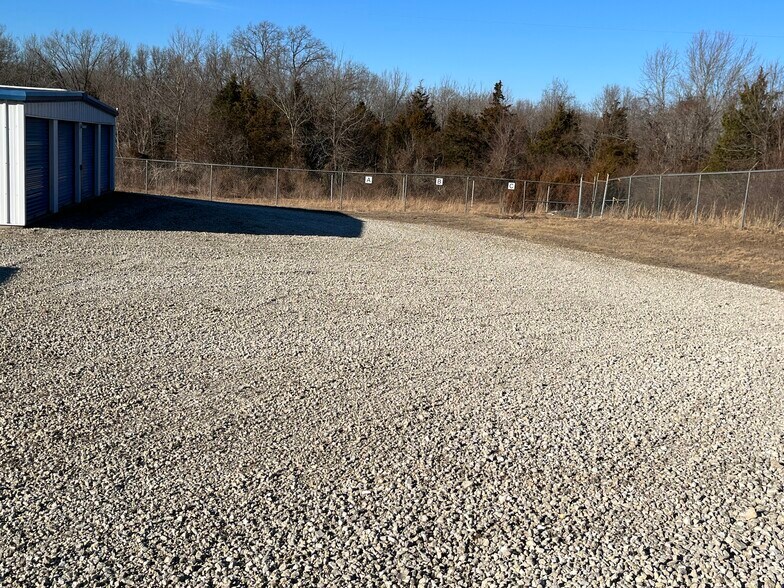 More Photos Of 4687 US 50, Leslie Land For Lease