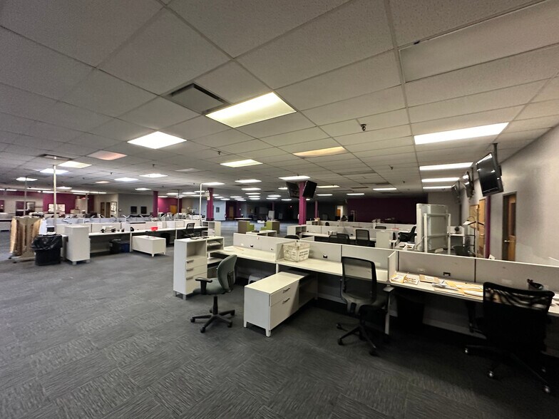 More Photos Of 301 Cuthbert Blvd, Cherry Hill Warehouse For Sale