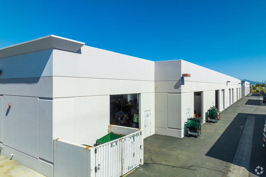 More Photos Of 26175 Jefferson Ave, Murrieta Storefront For Sale