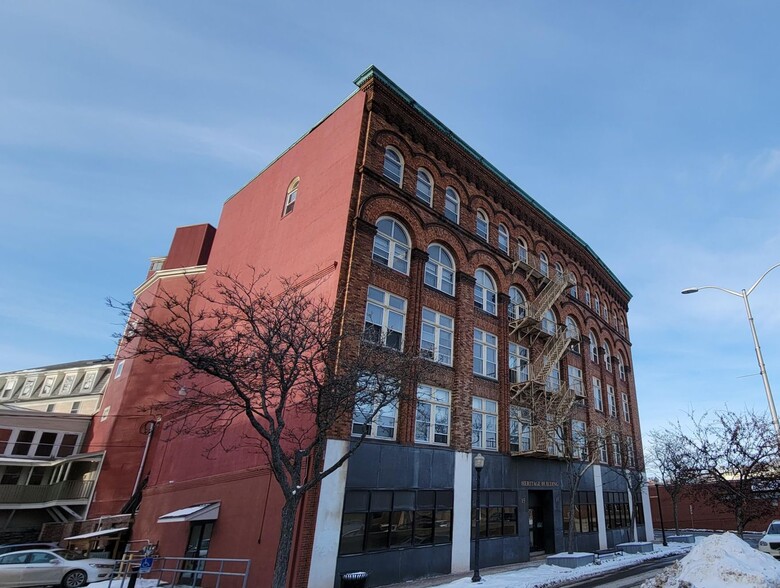 More Photos Of 74 Hammond St, Bangor Medical For Sale