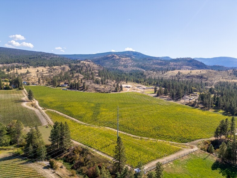 More Photos Of 1580 Chapman Rd, Okanagan Falls Winery Vineyard For Sale