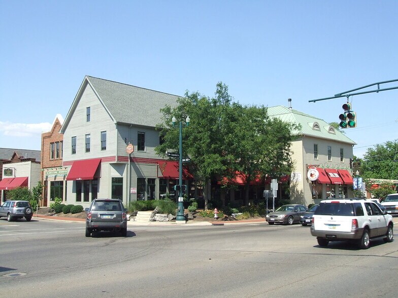 More Photos Of 64 Granville St, Gahanna Storefront Retail Office For Lease