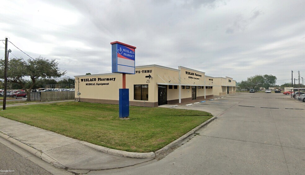 More Photos Of 1102 S Airport Dr, Weslaco General Retail For Lease