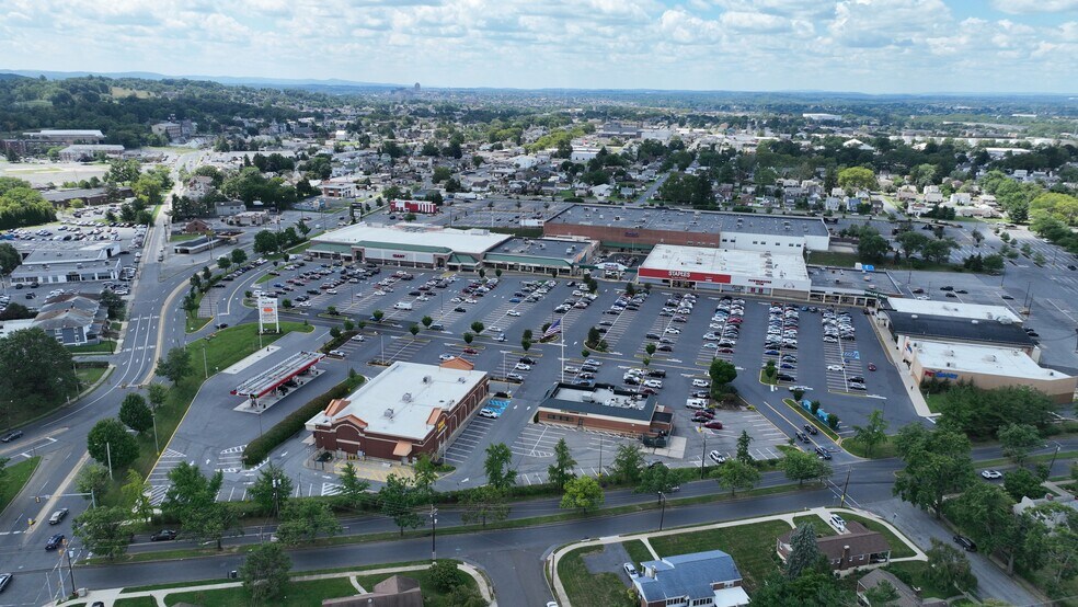 More Photos Of 2100 W Union Blvd, Bethlehem Restaurant For Lease